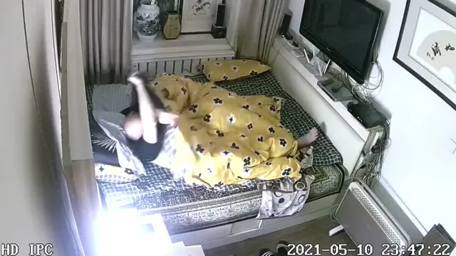 IP아내와 딸과 한 침대에서 동시에 성생활 (1) - 22분 54초